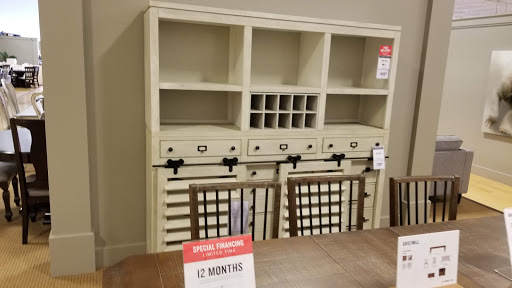 Furniture Store «Value City Furniture», reviews and photos, 8032 Burlington Pike, Florence, KY 41042, USA