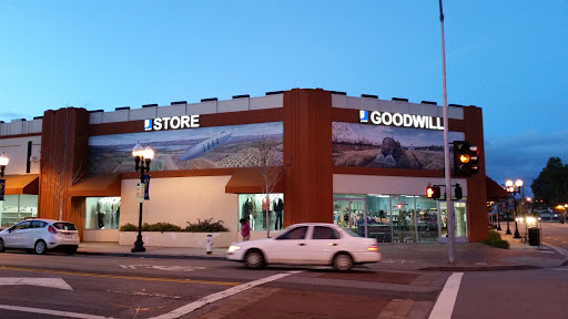Thrift Store «Goodwill of Silicon Valley», reviews and photos, 151 E Washington Ave, Sunnyvale, CA 94086, USA