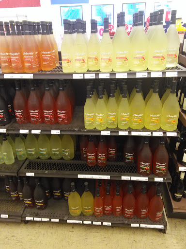 Liquor Store «Liquor City - Louisville», reviews and photos, 1420 W Jefferson St, Louisville, KY 40203, USA