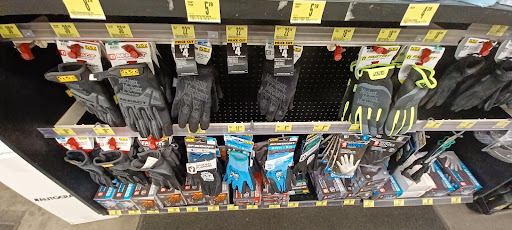 Auto Parts Store «Advance Auto Parts», reviews and photos, 78-02 Northern Blvd, Jackson Heights, NY 11372, USA