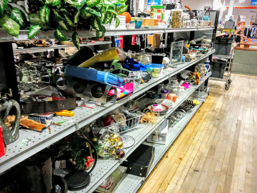 Thrift Store «Goodwill Denver - Broadway», reviews and photos, 21 S Broadway, Denver, CO 80209, USA