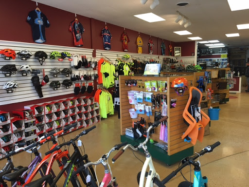 Bicycle Store «Pedal Power», reviews and photos, 4 Essex Plaza, Essex, CT 06498, USA