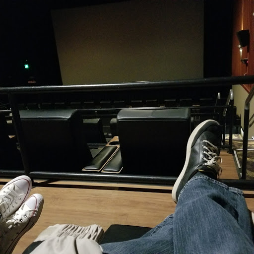 Movie Theater «Regal Cinemas Gilbert 14», reviews and photos, 1012 South Gilbert Road, Gilbert, AZ 85296, USA