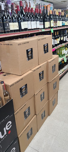 Grocery Store «La Riviera Market and Spirits», reviews and photos, 9331 La Riviera Dr, Sacramento, CA 95826, USA