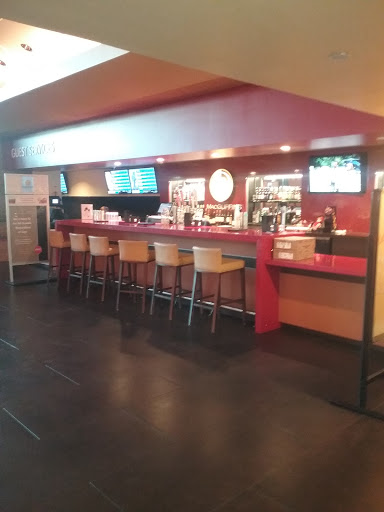 Movie Theater «AMC Bowles Crossing 12», reviews and photos, 8035 W Bowles Ave, Littleton, CO 80123, USA