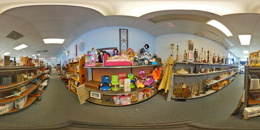 Thrift Store «The Vine Thrift», reviews and photos, 4609 Denton Hwy, Haltom City, TX 76117, USA
