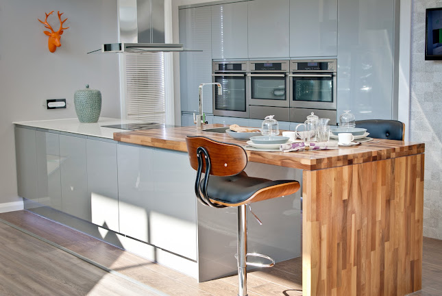 Reviews of Wren Kitchens in Oxford - Interior designer
