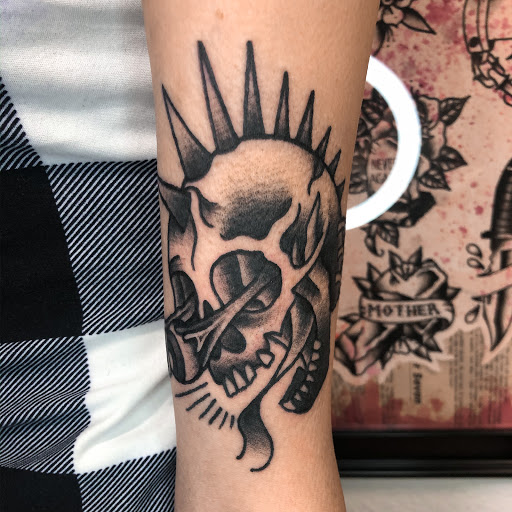 Tattoo Shop «Arlington Ink», reviews and photos, 1129 E Abram St, Arlington, TX 76010, USA