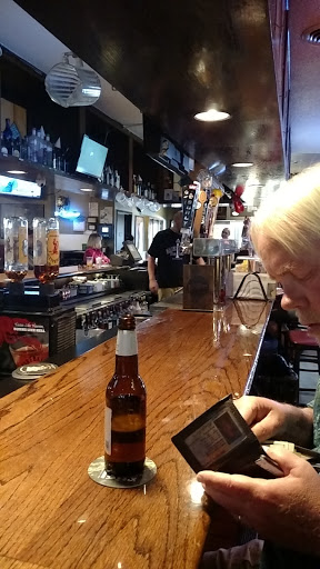 Bar & Grill «Mainstreet Bar & Grill Hopkins», reviews and photos, 814 Mainstreet, Hopkins, MN 55343, USA