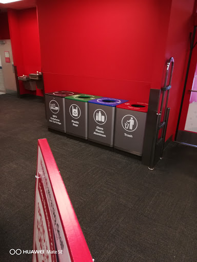 Department Store «Target», reviews and photos, 3050 N Lewis Ave, Waukegan, IL 60087, USA