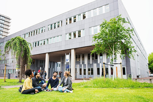 Initium - Vrije Universiteit Amsterdam