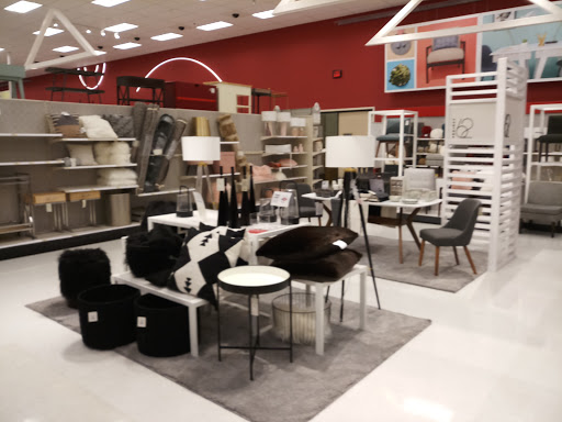 Department Store «Target», reviews and photos, 12197 Sunset Hills Rd, Reston, VA 20190, USA