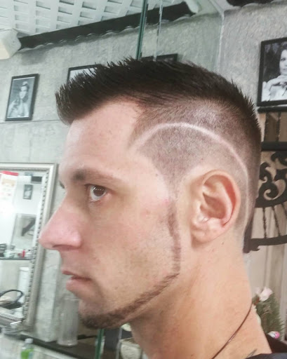 Barber Shop «Palm Harbor Barber Shop», reviews and photos, 1122 Florida Ave, Palm Harbor, FL 34683, USA