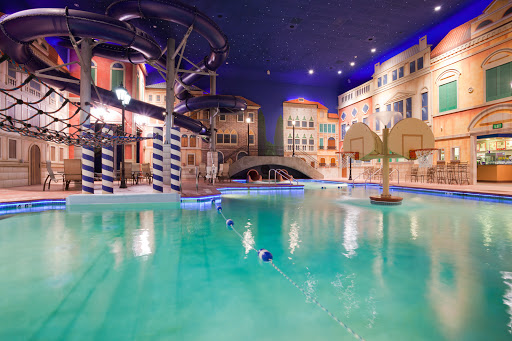 Water Park «Venetian Waterpark at Holiday Inn Hotel Maple Grove/Arbor Lakes», reviews and photos, 11801 Fountains Way, Osseo, MN 55369, USA