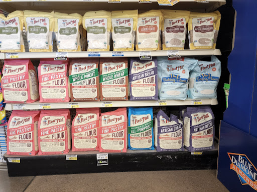 Grocery Store «Fred Meyer», reviews and photos, 2500 Santiam Hwy SE, Albany, OR 97322, USA