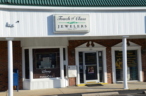 Touch Of Class Jewelers, 705 US-70, Dickson, TN 37055, USA, 