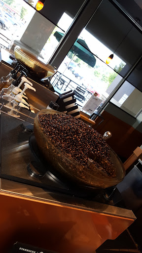 Coffee Shop «Starbucks», reviews and photos, 4468 Chamblee Dunwoody Rd, Dunwoody, GA 30338, USA