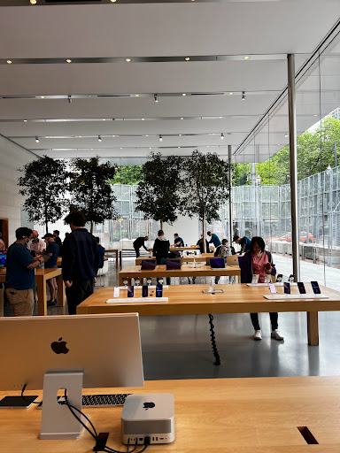 Computer Store «Apple Pioneer Place», reviews and photos, 450 SW Yamhill St, Portland, OR 97204, USA