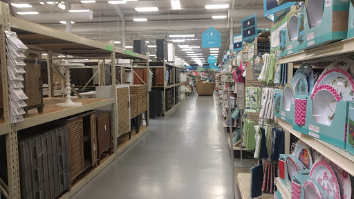 Home Goods Store «At Home», reviews and photos, 6840 NW Loop 410, San Antonio, TX 78238, USA