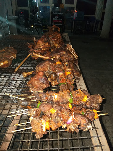 Old English Bar & Grill, Item, Ikenegbu Rd, Owerri, Nigeria, Bar, state Imo