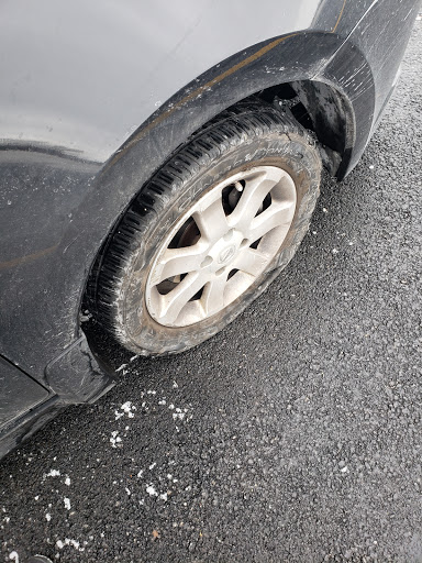 Tire Shop «Discount Tire Store - Indianapolis, IN», reviews and photos, 8302 N Michigan Rd, Indianapolis, IN 46268, USA