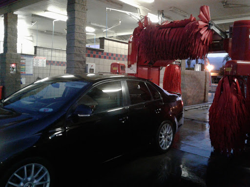 Car Wash «Squeeky Clean Car Wash», reviews and photos, 12690 Magnolia Ave, Riverside, CA 92503, USA