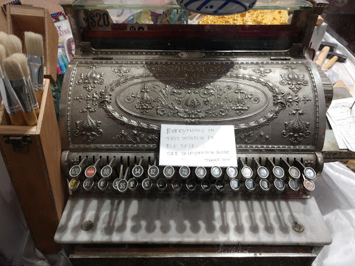 Gift Shop «Impressions of Saratoga», reviews and photos, 368 Broadway, Saratoga Springs, NY 12866, USA