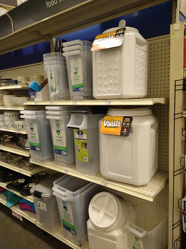 Pet Supply Store «PetSmart», reviews and photos, 105 Wagner Rd, Monaca, PA 15061, USA