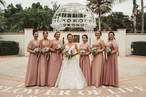 Clothing Alteration Service «Malindy Elene Bridal Boutique», reviews and photos, 2109 W Kennedy Blvd, Tampa, FL 33606, USA