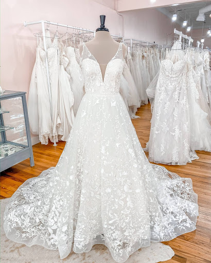Bridal Shop «Hello Beautiful Bridal & Formal Wear», reviews and photos, 5012 3rd Ave #150, Kearney, NE 68845, USA