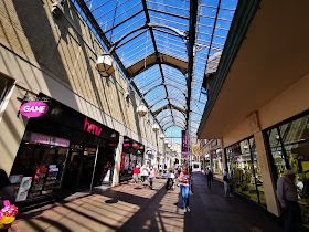 Montague Quarter Shopping Centre