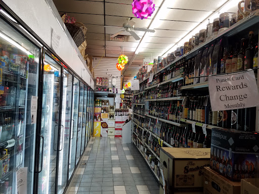 Liquor Store «Wine Barrel Plus», reviews and photos, 30303 Plymouth Rd, Livonia, MI 48150, USA