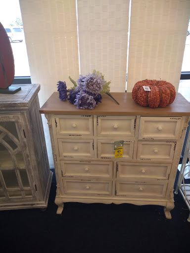 Craft Store «Hobby Lobby», reviews and photos, 44725 Schoenherr Rd, Sterling Heights, MI 48313, USA