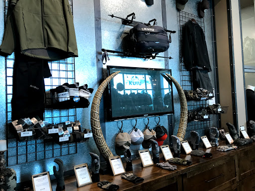 Outdoor Sports Store «KUIU», reviews and photos, 1920 N Lincoln St #101, Dixon, CA 95620, USA