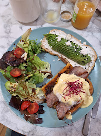 Avocado toast du Restaurant brunch Foodies Pancakes à Alès - n°4