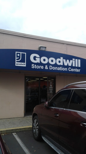 Store «Goodwill», reviews and photos