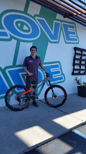 Bicycle Store «Two Wheels One Planet Bicycle Store», reviews and photos, 420 E 17th St, Costa Mesa, CA 92627, USA
