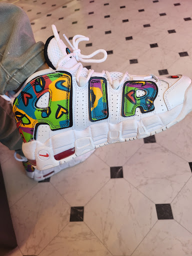 Shoe Store «Foot Locker», reviews and photos, 1100 N Wesleyan Blvd, Rocky Mount, NC 27804, USA