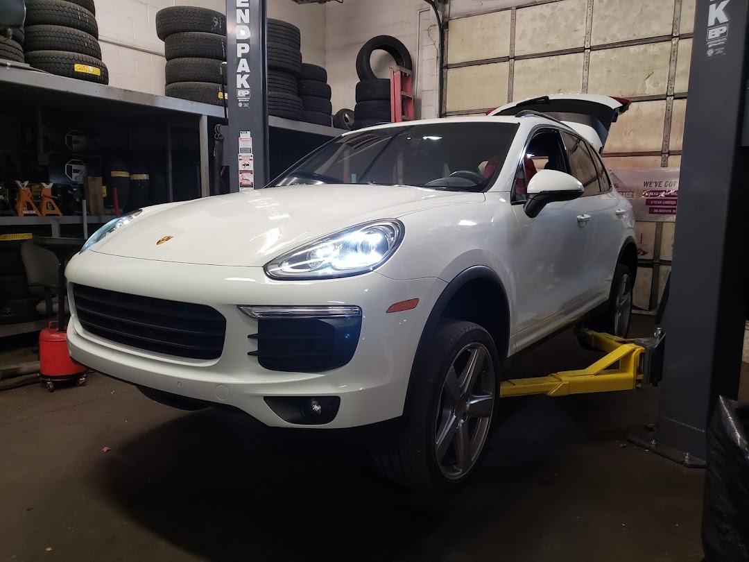 ON TRACK AUTO TRUCK & TIRE