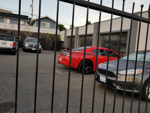 Auto Body Shop «Hi-Tech CARSTAR 6th Avenue», reviews and photos, 4408 6th Ave, Tacoma, WA 98406, USA