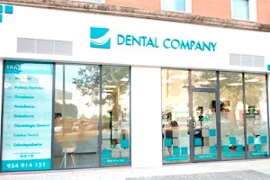 Dental Company Sevilla Este image