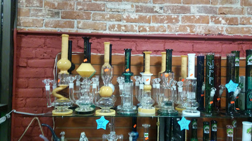 Tobacco Shop «Cigz & Stogiez - Smoke Shop», reviews and photos, 243 W 2nd St #2, Chico, CA 95928, USA