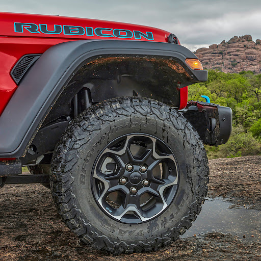 Car Dealer «Lone Star Chrysler Dodge Jeep Ram», reviews and photos, 8811 I-35, San Antonio, TX 78211, USA