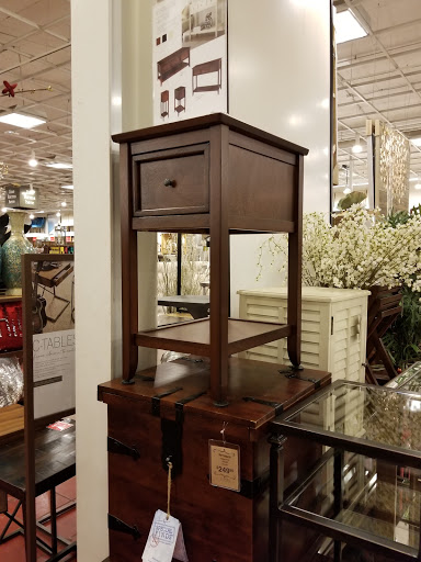 Home Goods Store «Pier 1 Imports», reviews and photos, 254 N Plainfield Rd, West Lebanon, NH 03784, USA