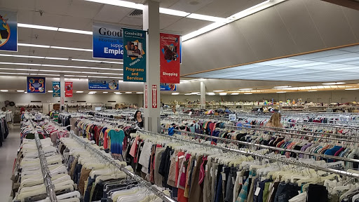 Thrift Store «Fairfield Crossings Goodwill Store», reviews and photos, 4605 Dixie Hwy, Fairfield, OH 45014, USA