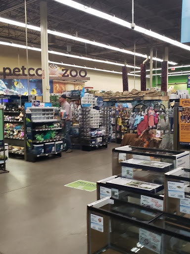 Pet Supply Store «Petco Animal Supplies», reviews and photos, 2911 W Main St, Bozeman, MT 59718, USA