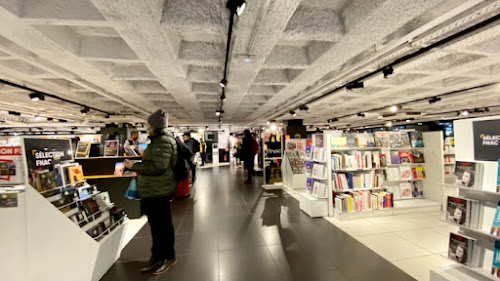 Grand magasin FNAC Paris - Gare Montparnasse Paris