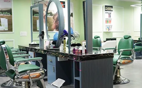 La Pelo Salon Dwarka image