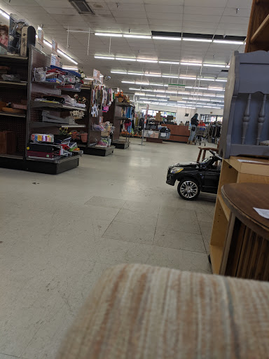 Thrift Store «Goodwill», reviews and photos