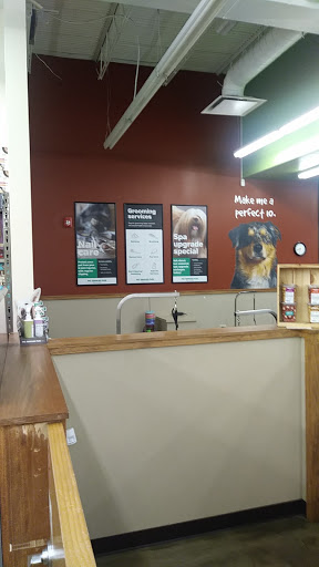 Pet Supply Store «Pet Supplies Plus», reviews and photos, 1155 Washington Pike, Bridgeville, PA 15017, USA